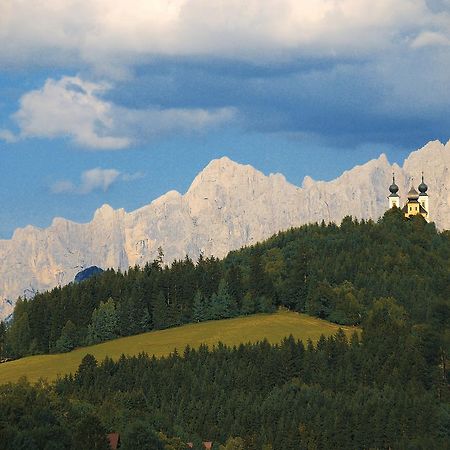 Landgasthof Buchner Admont Exterior foto
